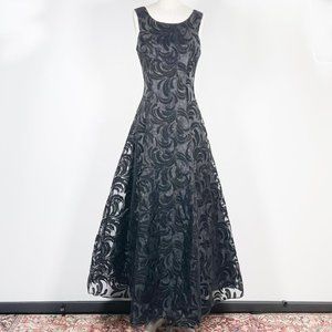 Vintage 1960s 1970s Black Velvet Detail Speed Fit & Flare Dress Womens size 6